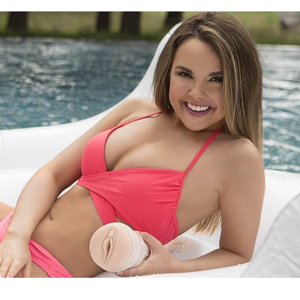 Fleshlight Girls Dillion Harper Crush Masturbator - image 6