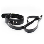 Naughty Toys faux leather collar with leash O/S
