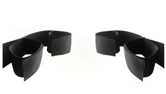 NAUGHTY TOYS Thigh and Wrist cuffs set - image 3