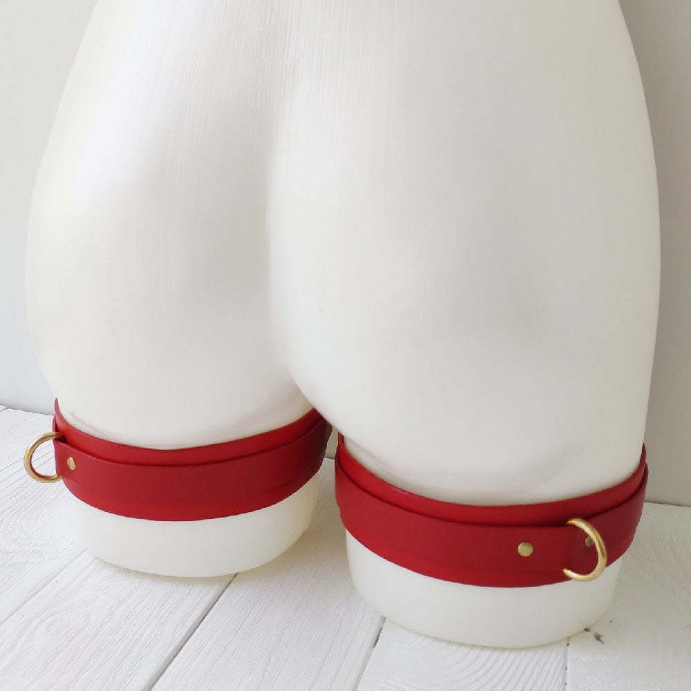 Naughty Toys Faux Leather Leg Garter Red Δευτερεύουσα εικόνα προϊόντος